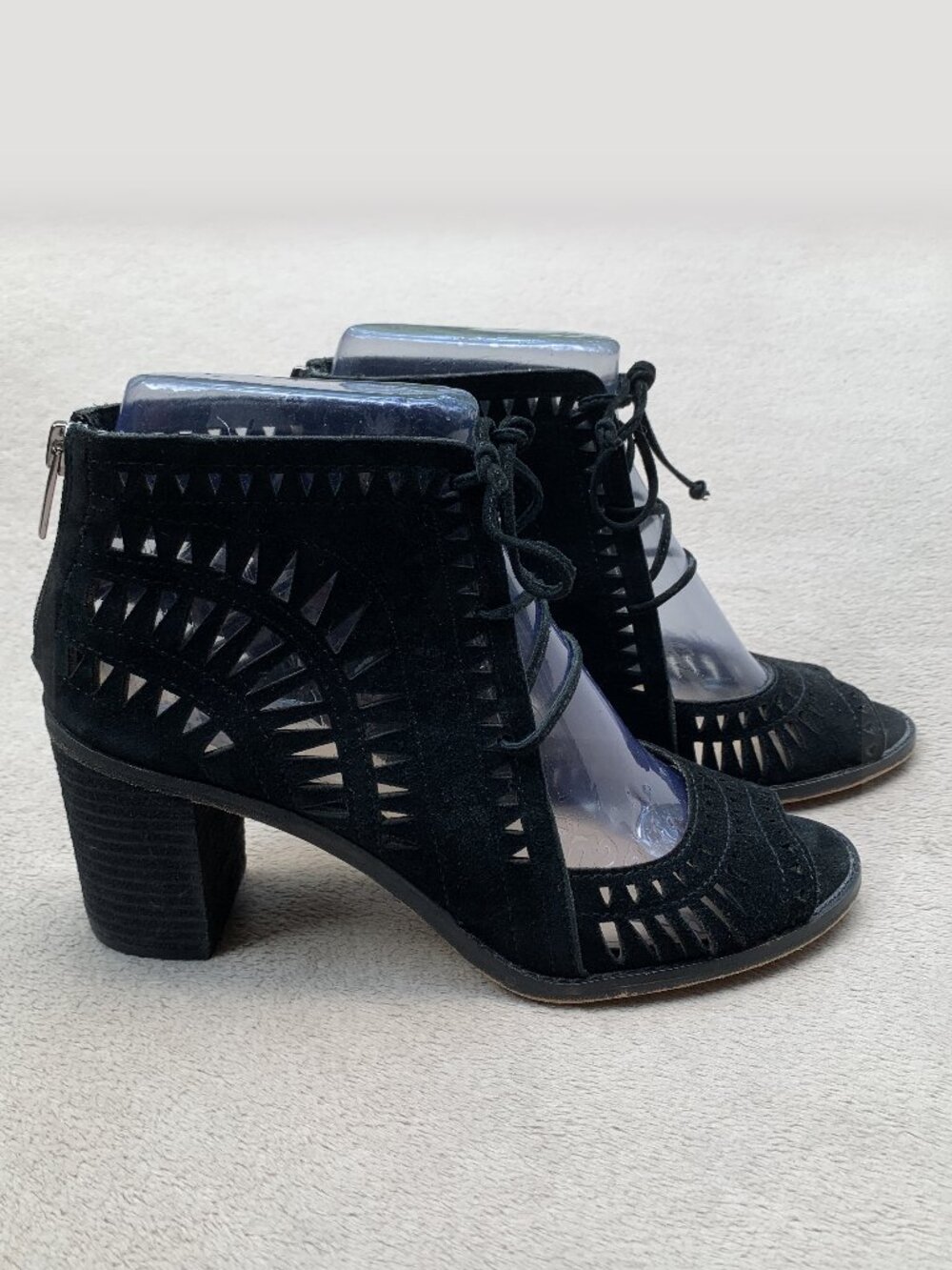 Vince Camuto Tarita Suede Leather Mesh Peep Toe Ankle Booties Sz8